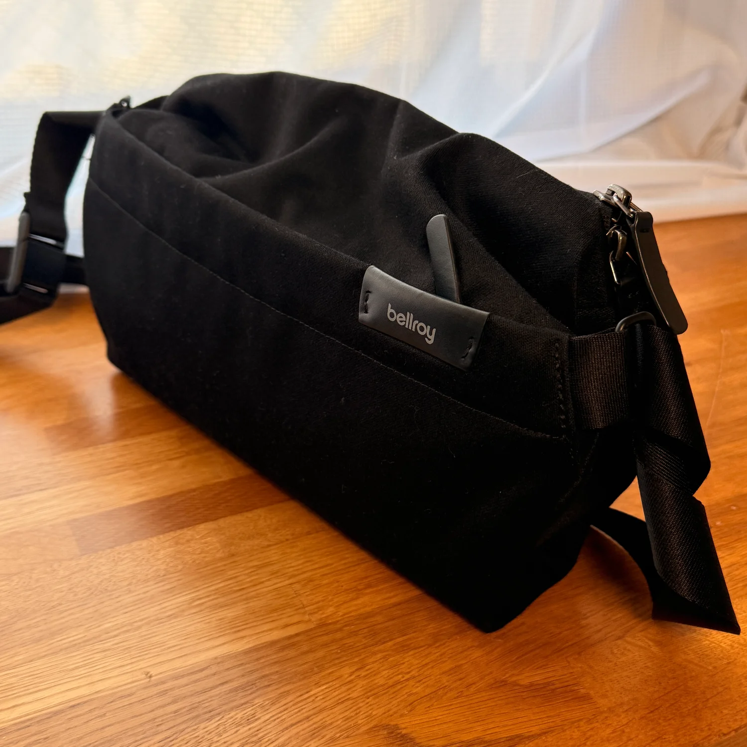 Belloy Sling がiPad mini+キーボード持ち歩き使いに相性が抜群に良かった！